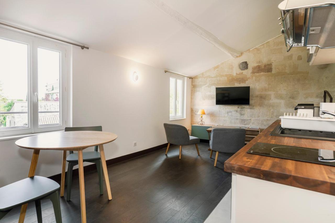 Saint Eloi - Duplex Centre Historique De Villeneuve Les Avignon المظهر الخارجي الصورة