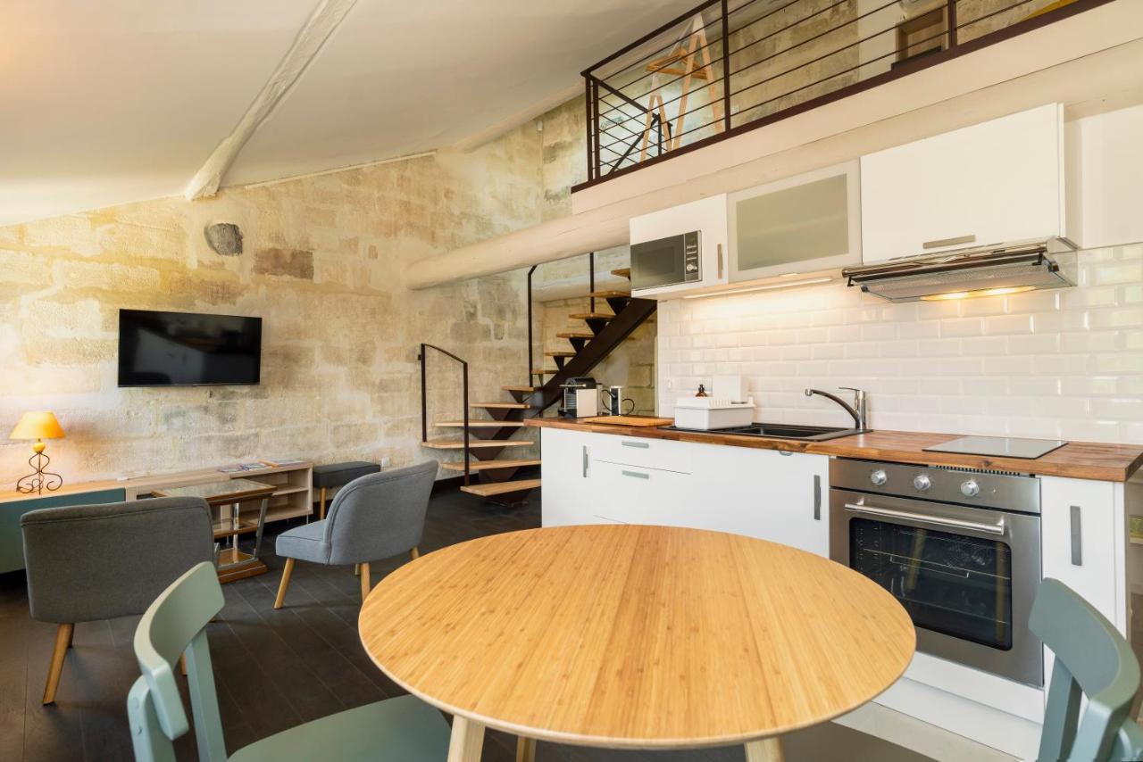 Saint Eloi - Duplex Centre Historique De Villeneuve Les Avignon المظهر الخارجي الصورة