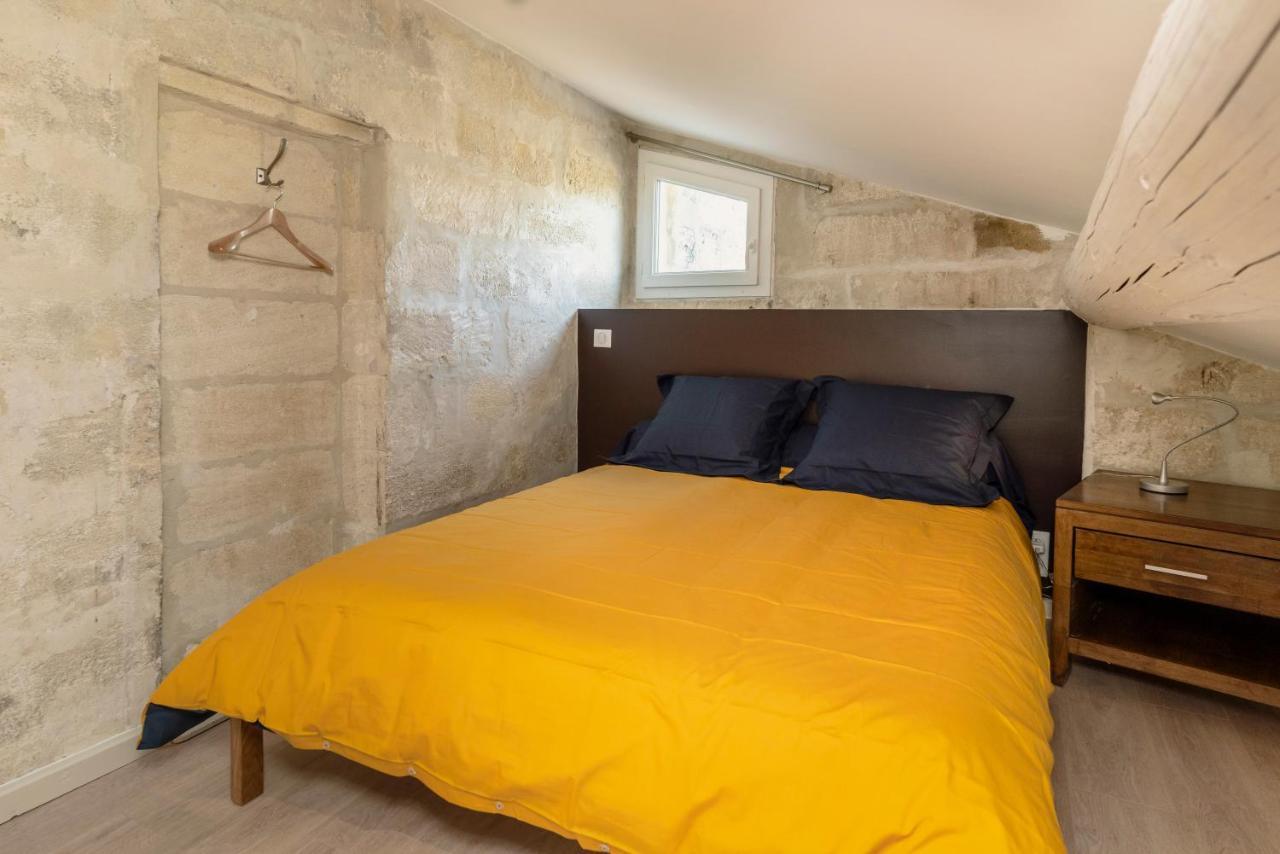 Saint Eloi - Duplex Centre Historique De Villeneuve Les Avignon المظهر الخارجي الصورة