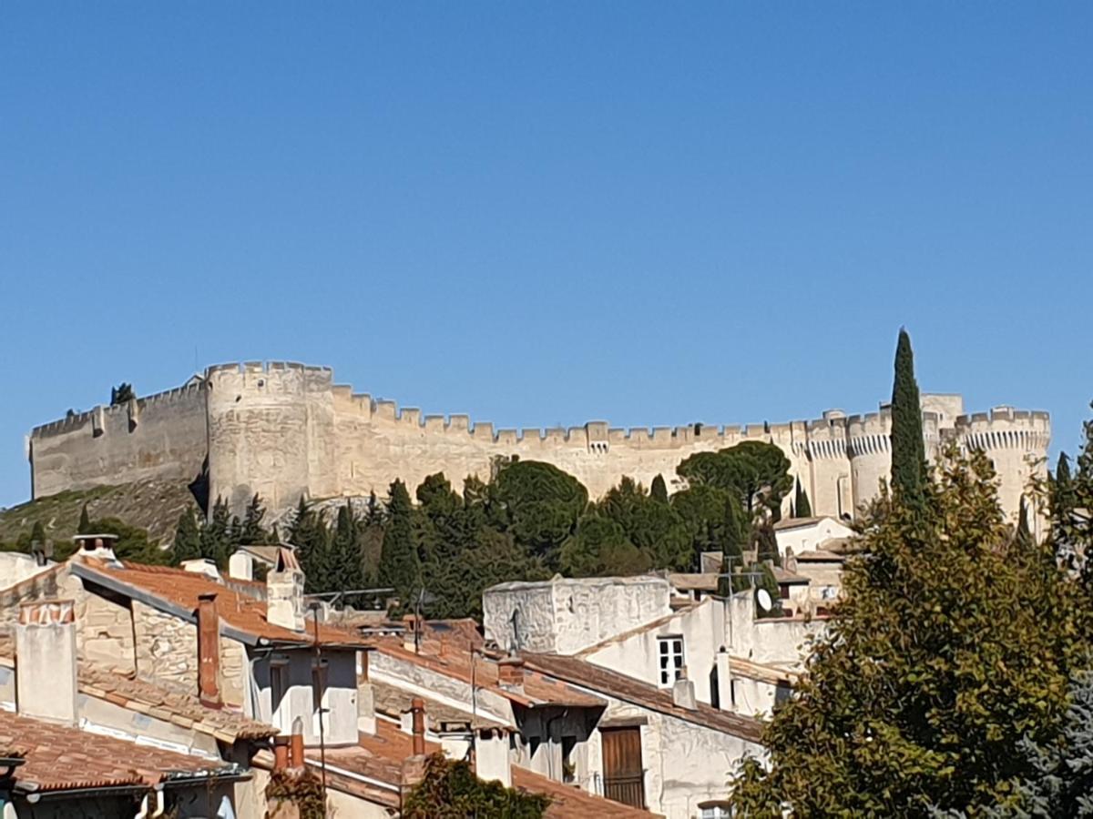Saint Eloi - Duplex Centre Historique De Villeneuve Les Avignon المظهر الخارجي الصورة
